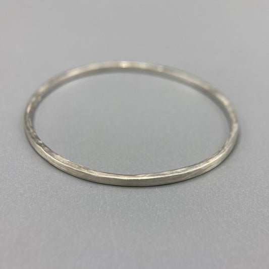 Oval Bangle - Sarah McCallum