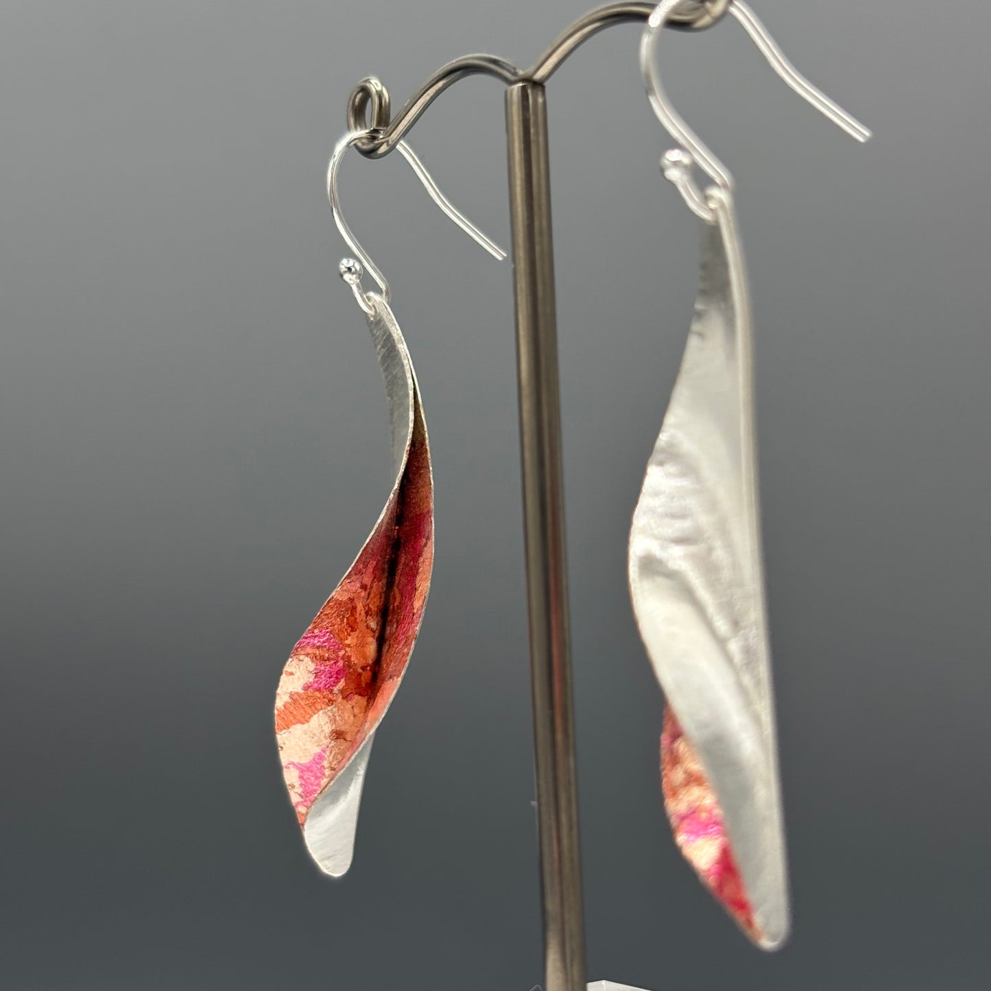 Victoria Sackwild – 48mm fine silver Willow Leaf earrings (dusty pink/pink champagne/copper) I