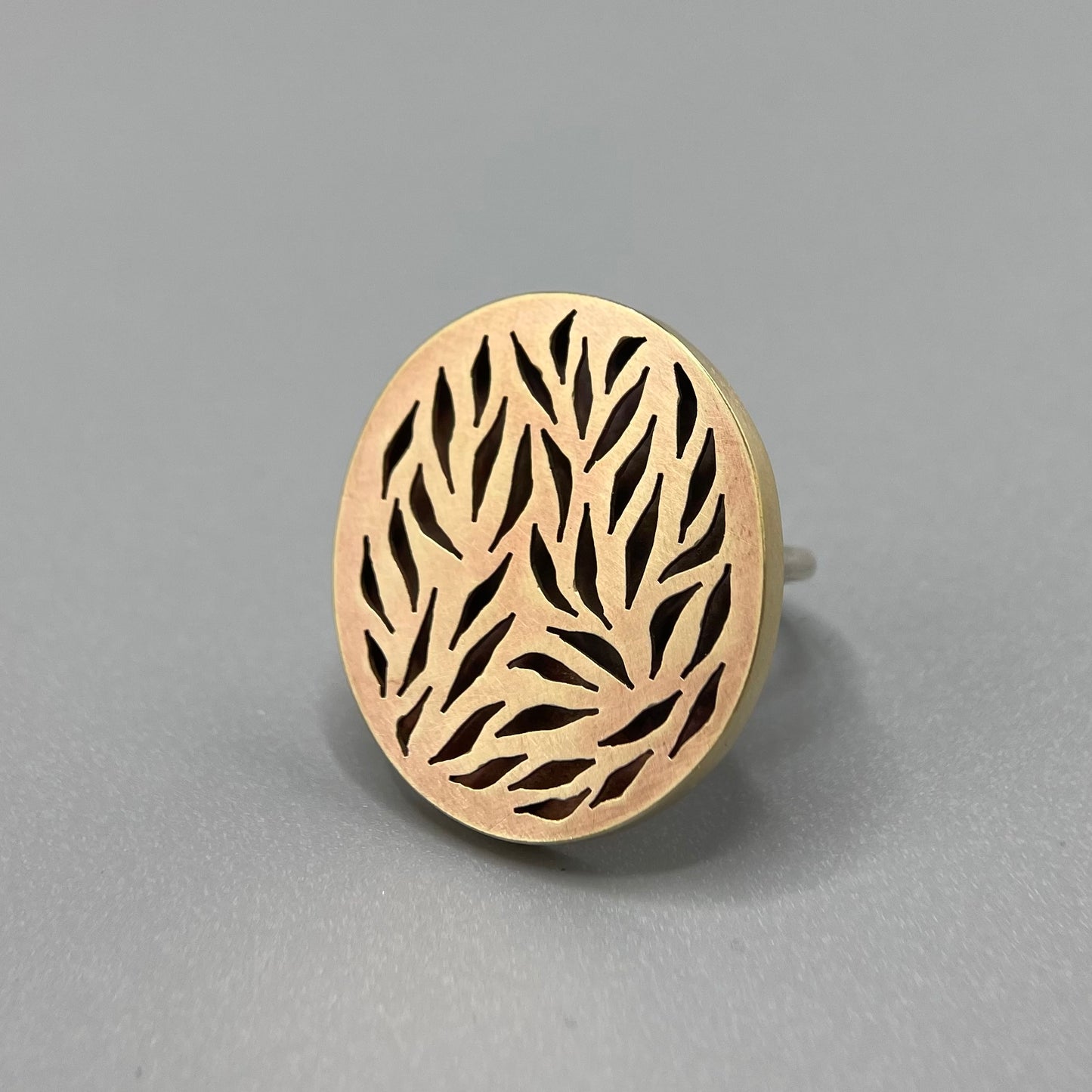 Papermetal - Pierced Petals Largest Oval Ring